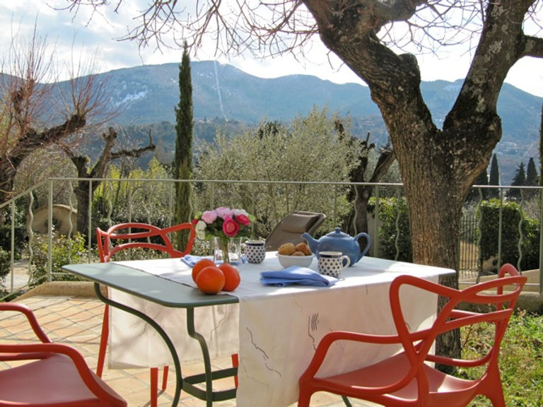 Provence feriebolig - portnerbolig terrasse