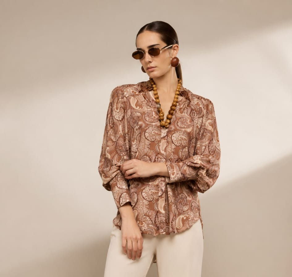 Blusa Estampa Aplique Gola 26-633