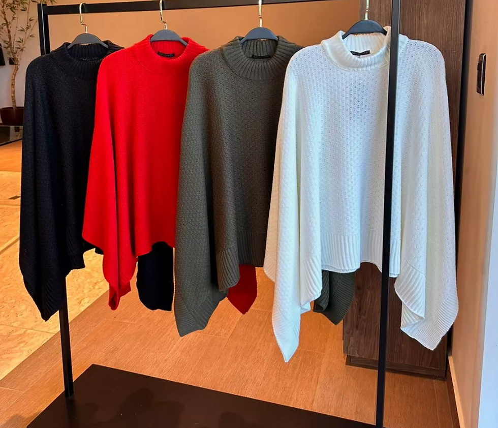 Miniatura: Poncho Links Gola Dupla