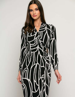 Kleed Black Ecru €119