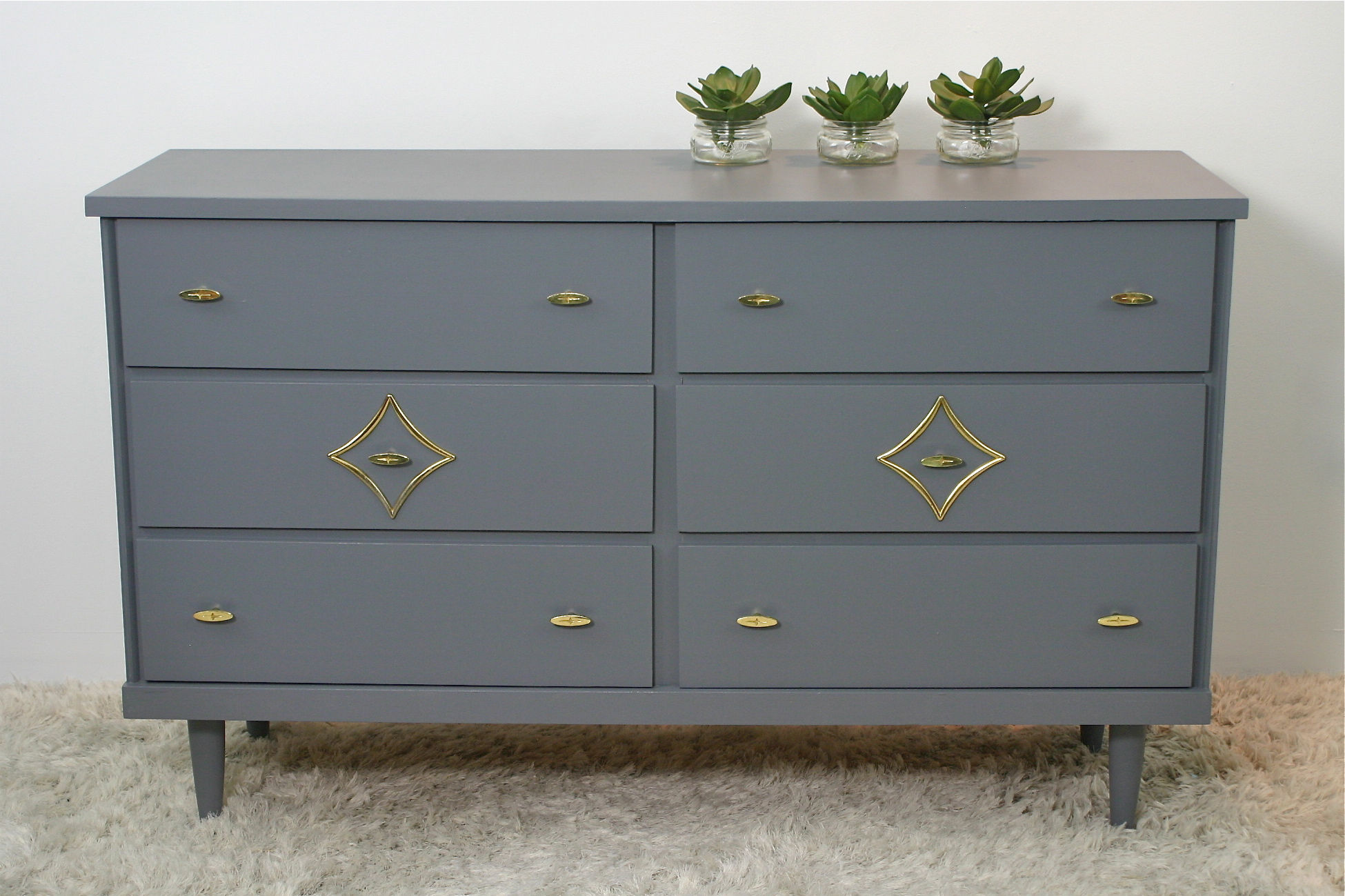 vintage dresser (sold)