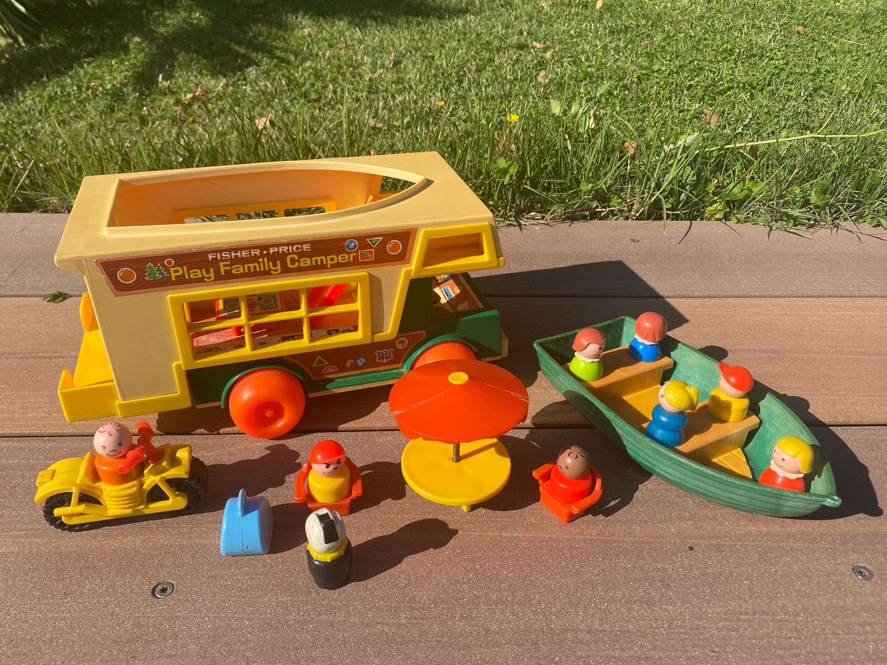 Camping car Fisher Price play family camper 