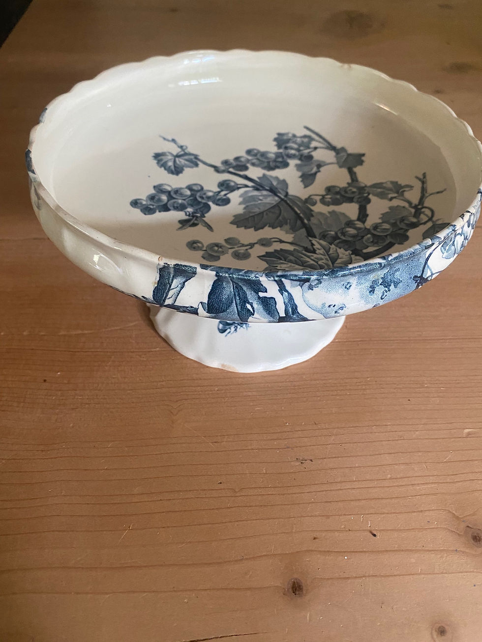 Miniature : Compotier en faïence sur pied Creil et Montereau