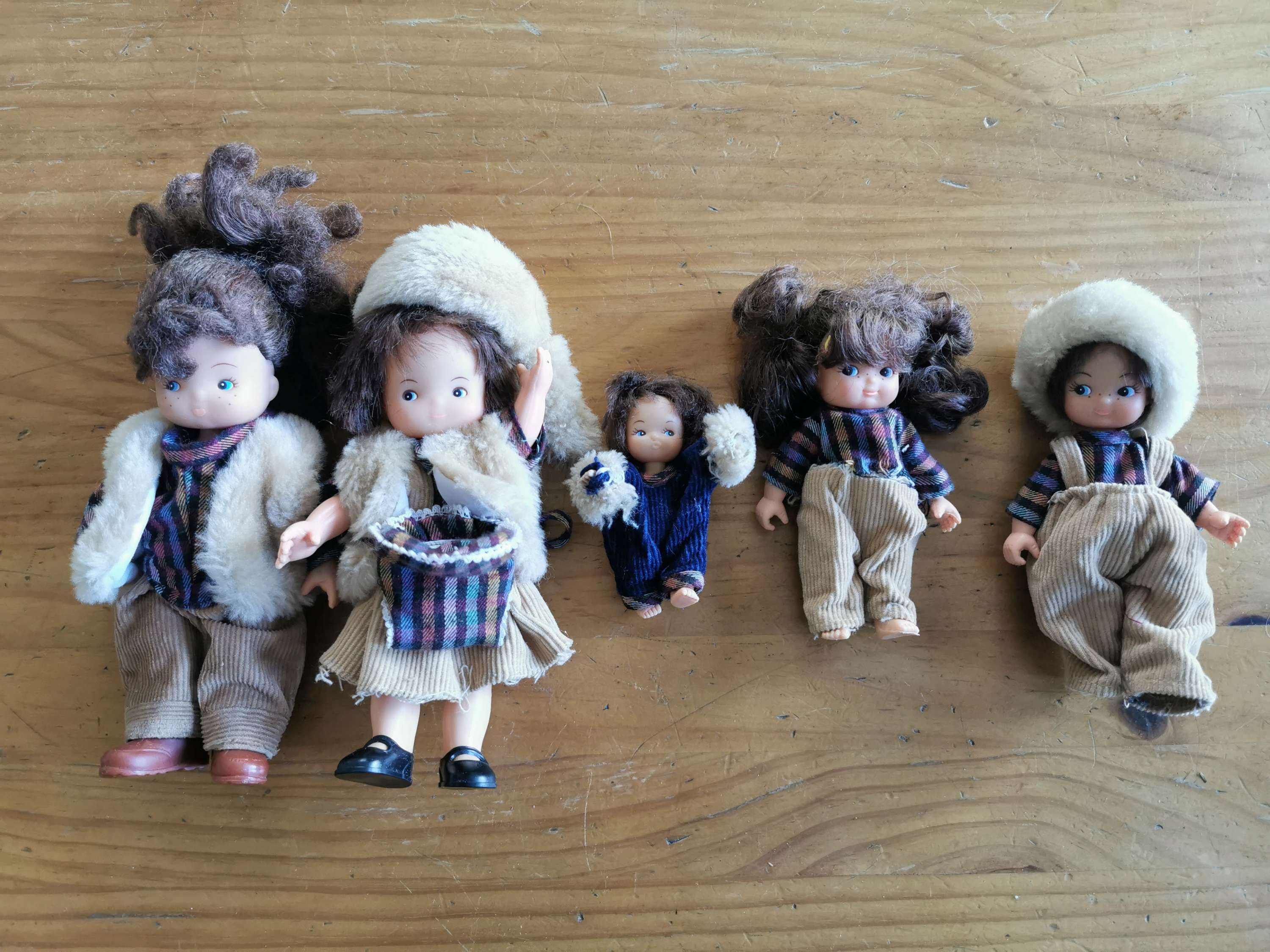 Poupées famille Glady Delavennat thème esquimaux 