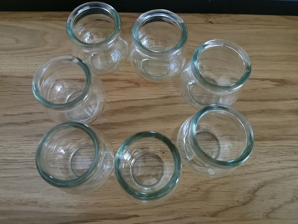 Miniature : Lot de 6 ventouses médicales anciennes en verre soufflé