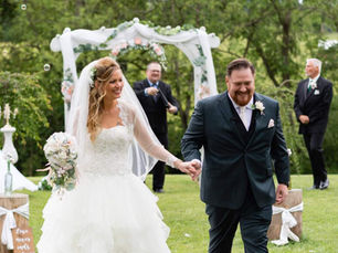 The Ultimate Guide to Wedding Gifts