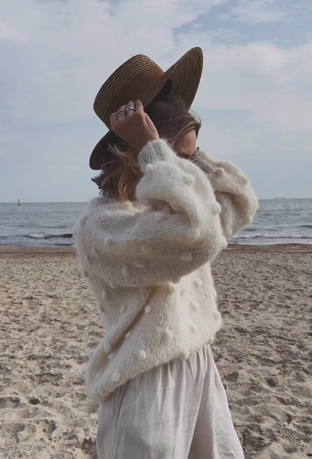 Bubbles Cloud Sweater