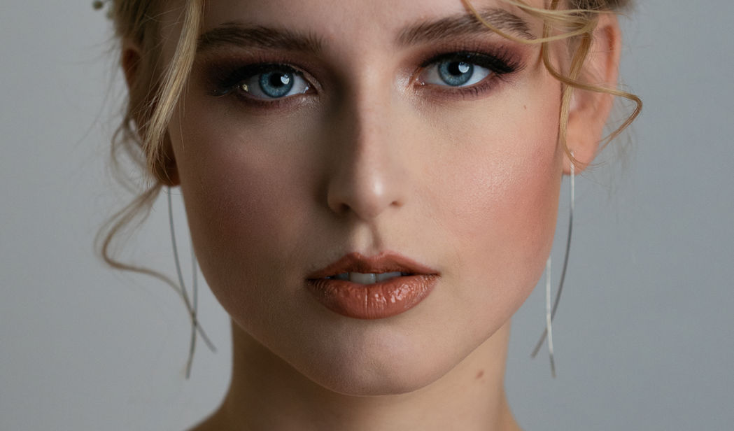 Maquillage mode et beauté réalisé par Alison Bauguil maquilleuse sur toulouse et en aveyron