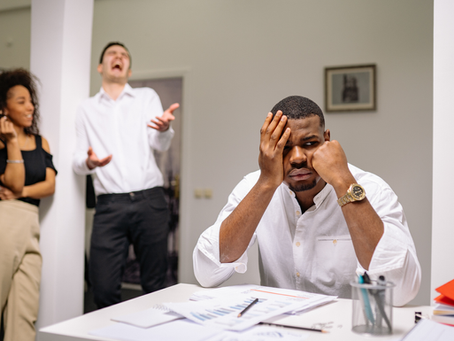 Servidor público vítima de assédio moral? Entenda seus direitos e o que fazer