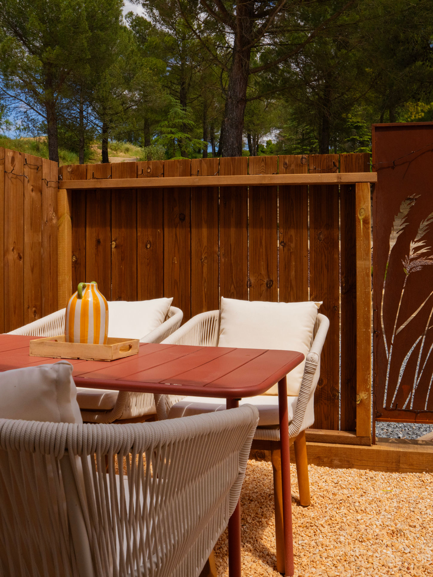 suite avec terrasse privative situé au boutique hôtel de Carcassonne Horizon