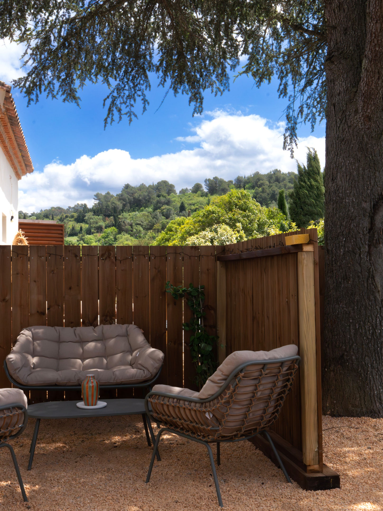 Une suite dans hotel avec terrasse hôtel horizon à carcassonne