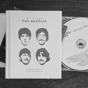 Les chanteurs britanniques pop et rock cherchent à modifier leur accent lorsqu’ils chantent ?