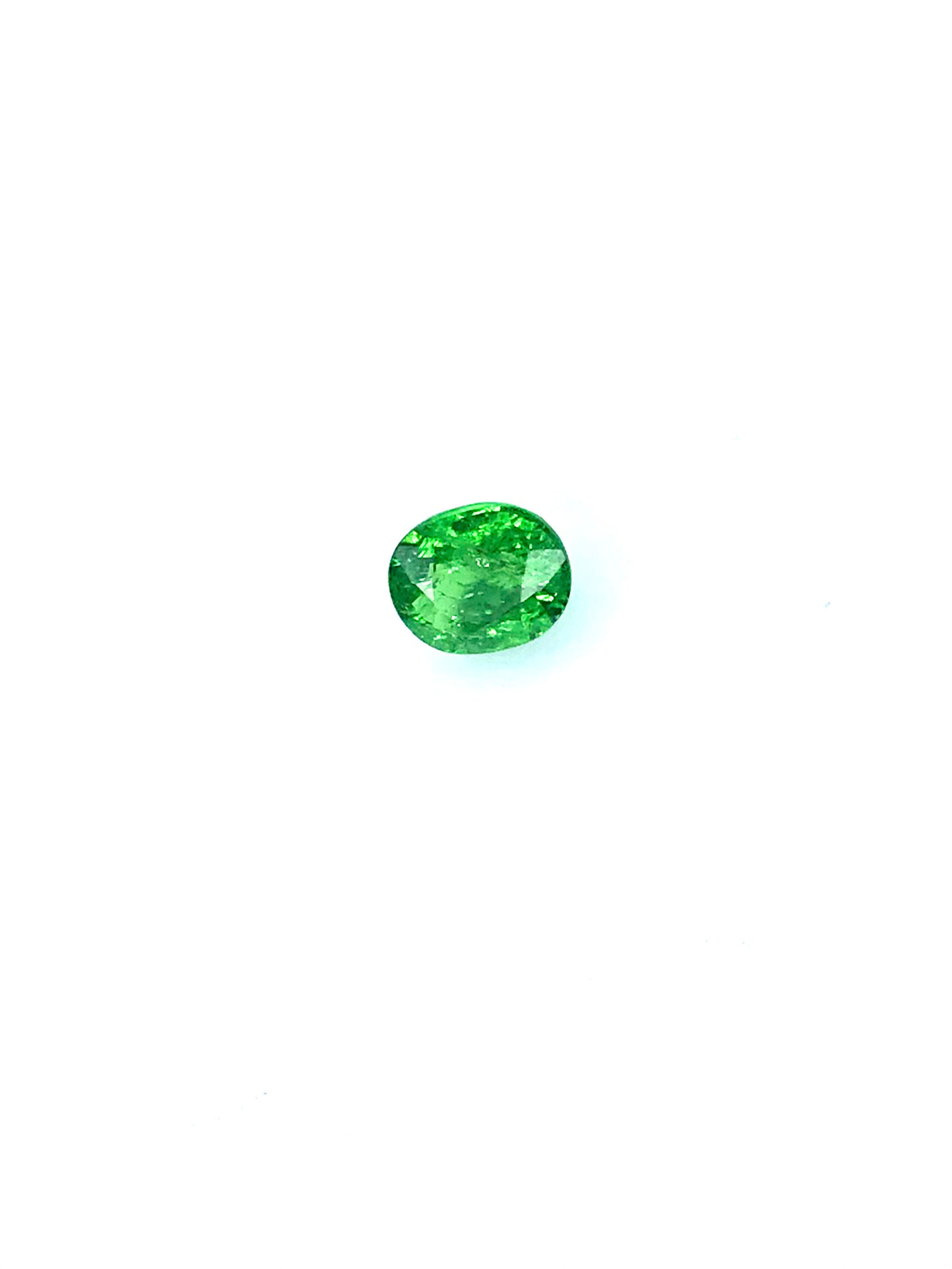 Grenat Tsavorite de 0.9 ct