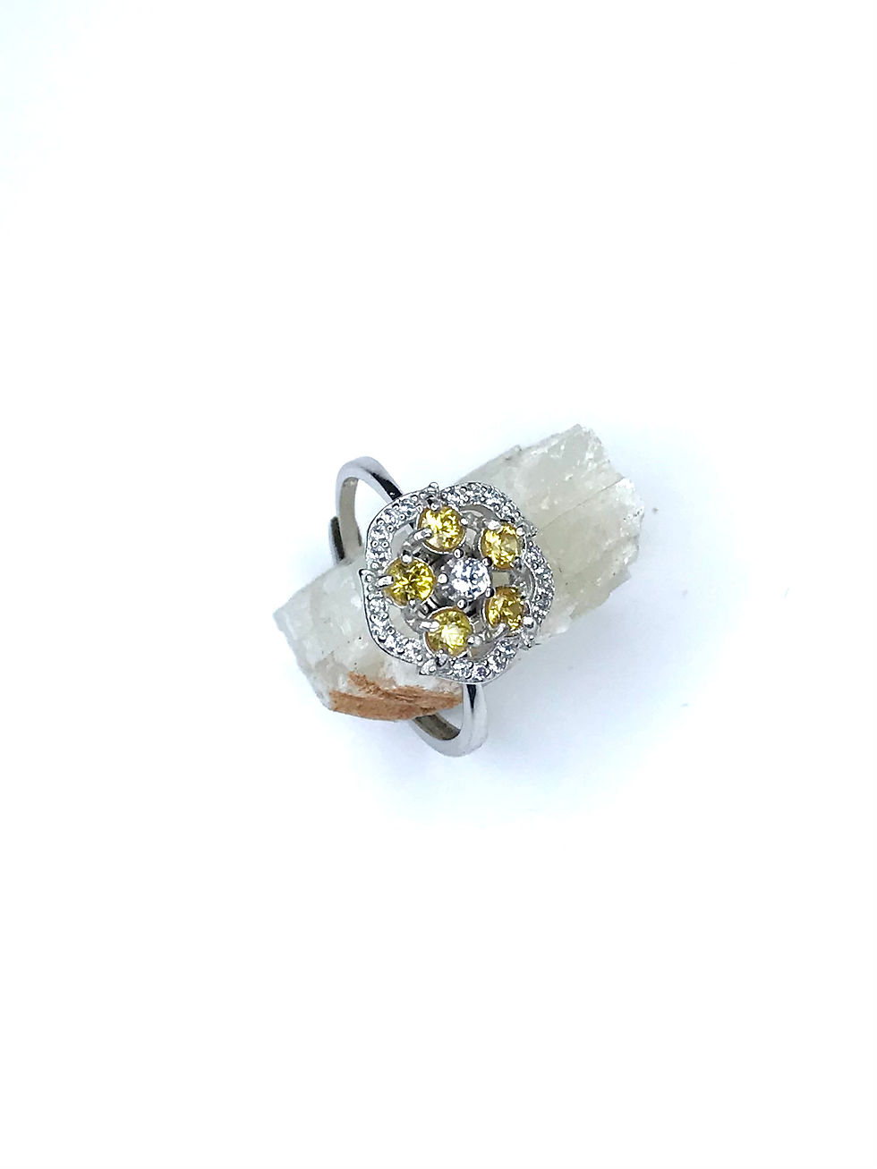 Saphirs jaunes, bague en argent