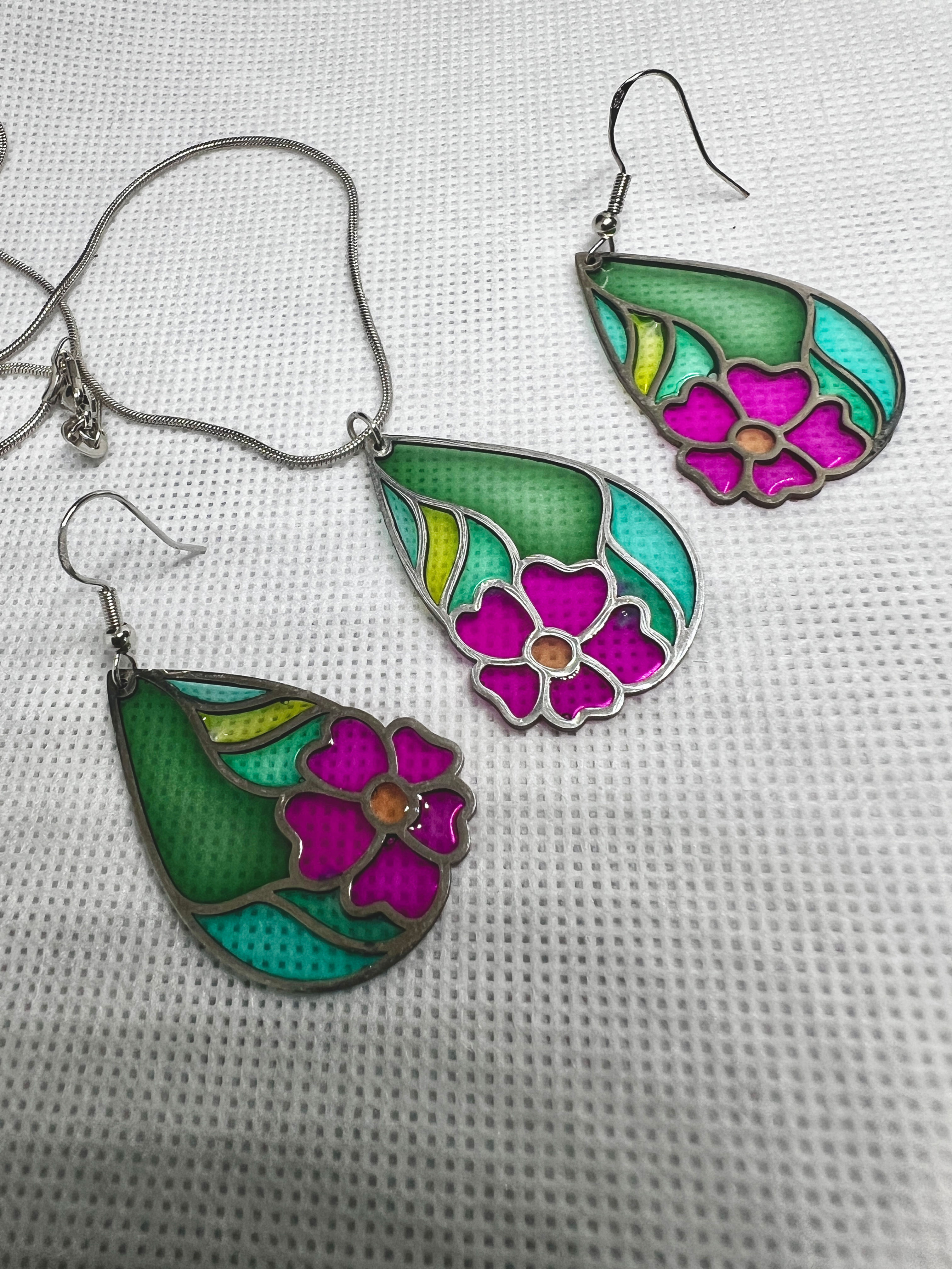 Parure en argent et résine modele 07