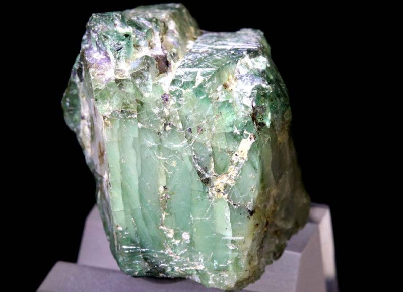 Pierre naturelle Alexandrite