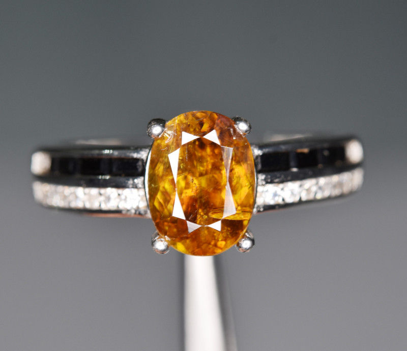 Bague Sphène