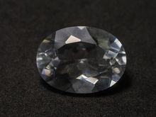 Pétalite, signification et histoire, sources et valeur