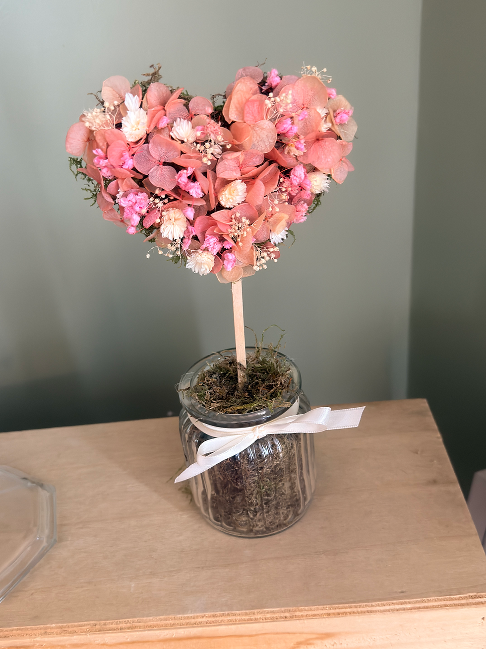 Miniature : Composition coeur en fleurs séchées Bonbonnière en verre