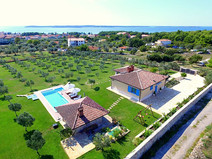Real-Estate-1.jpg