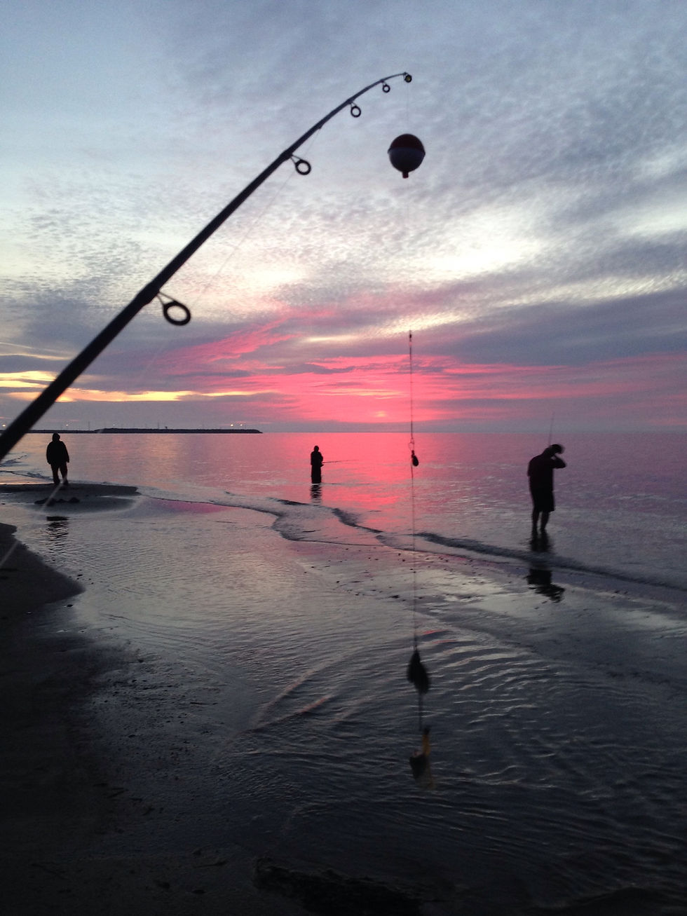 Fishing on the beach | Escuminac beach and family park