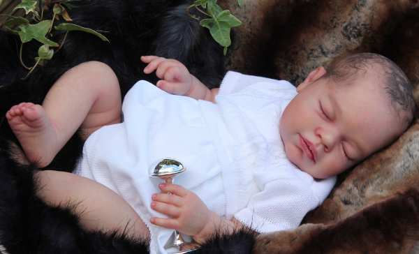 Abigail by Reva Schick