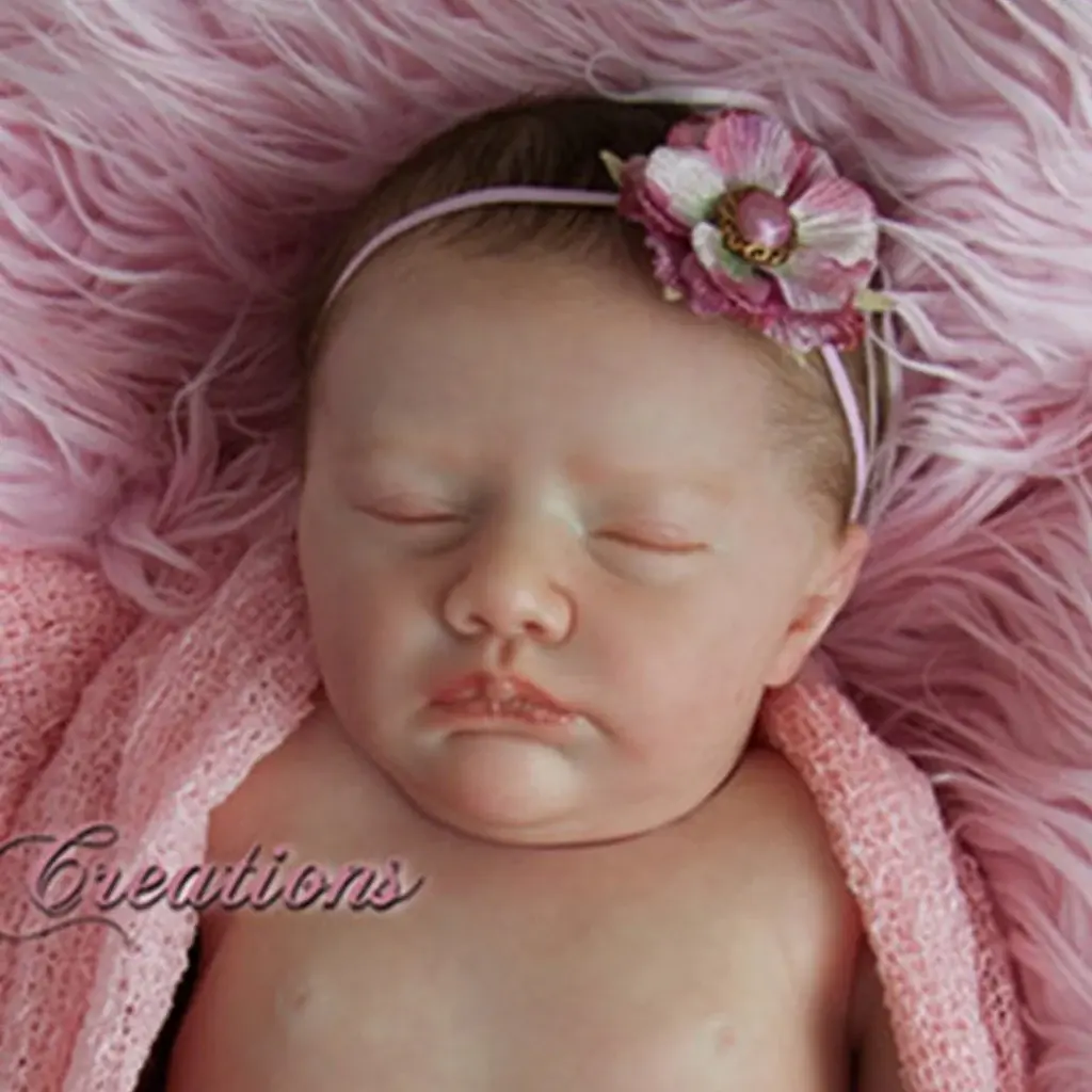 Miranda Realborn Sleeping 19" Vinyl Doll kit