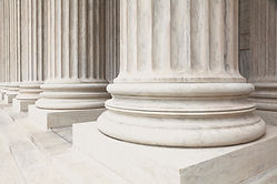 De rechtbank, het proces, de procedure