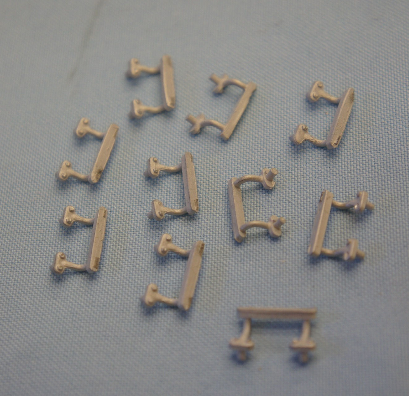 16mm scale Talyllyn door handle castings