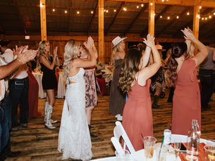 10 Questions to Ask Before Hiring a DJ For Your Grand Junction Wedding.