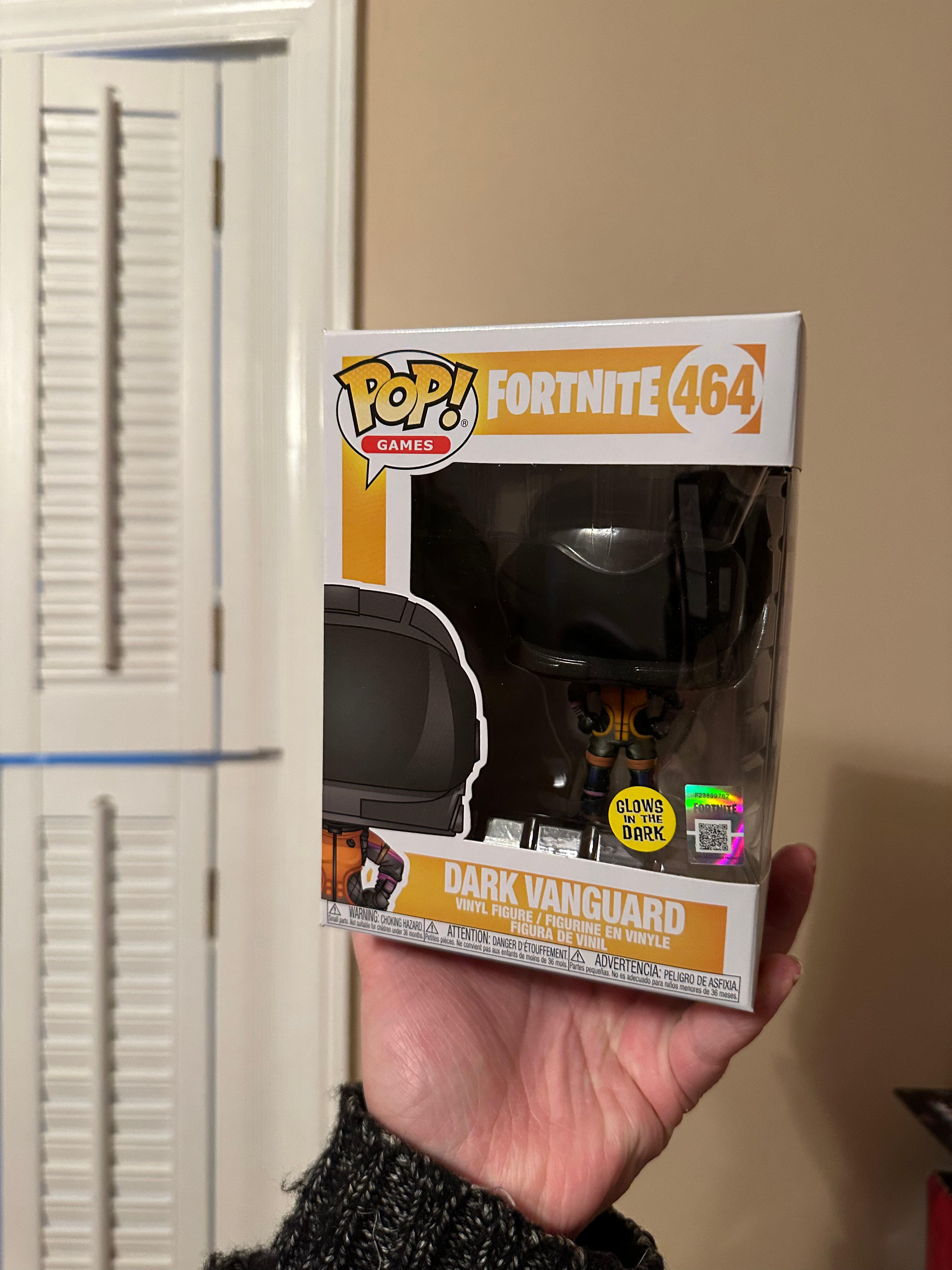 Funko Pop! Vinyl Figure Fortnite Dark Vanguard Glow #464