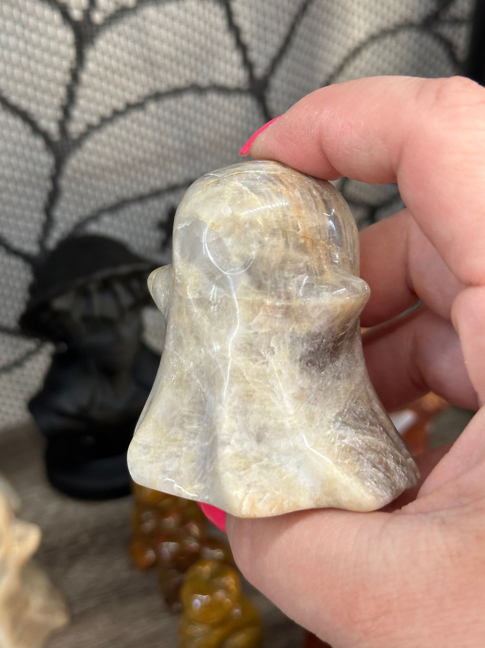 Thumbnail: Peach Moonstone Ghost