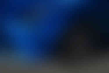 Alpine A110 GTS, Detailaufnahme von Front und Leichtmetallfelgen, Design-Highlight in Alpine-Blau