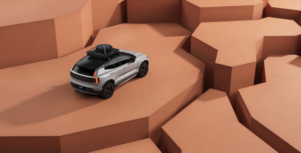 Volvo EX30 Cross Country 2024