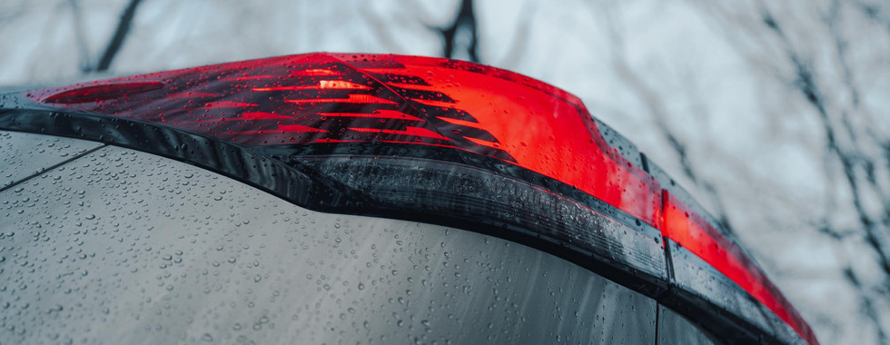 Lexus RX 450h+ Executive Line 2024 LED Heckleuchte