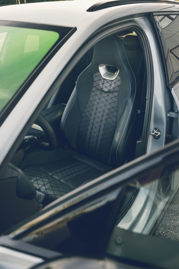 VW Passat R-Line TDI DSG 2024 ergoActive Fahrersitz