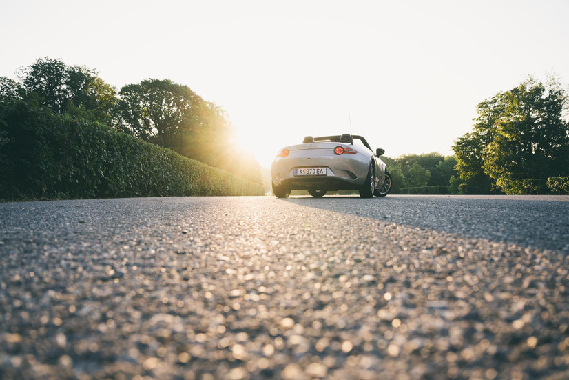 Mazda MX-5 Roadster Kazari 2024 Heckansicht