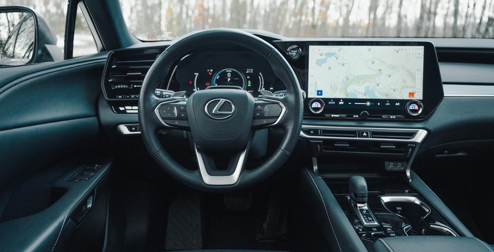 Lexus RX 450h+ Executive Line 2024 Innenraum
