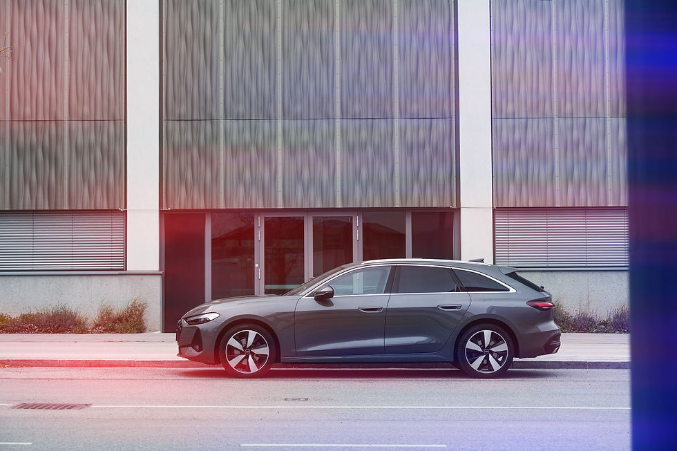 Audi A5 Avant 2025 Außenansicht Seite Radstand