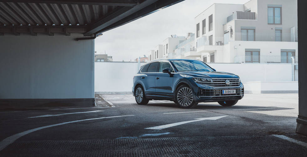 VW Touareg Elegance e-Hybrid TSI 4 Motion 2024 Frontansicht