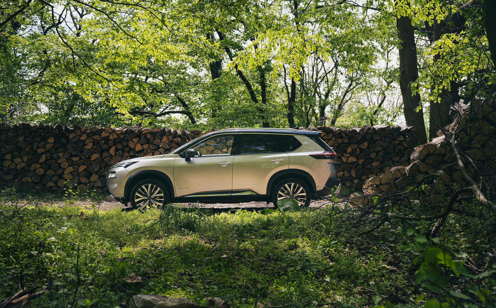 Nissan X-Trail e-Power e-4ORCE Hybrid 2023
