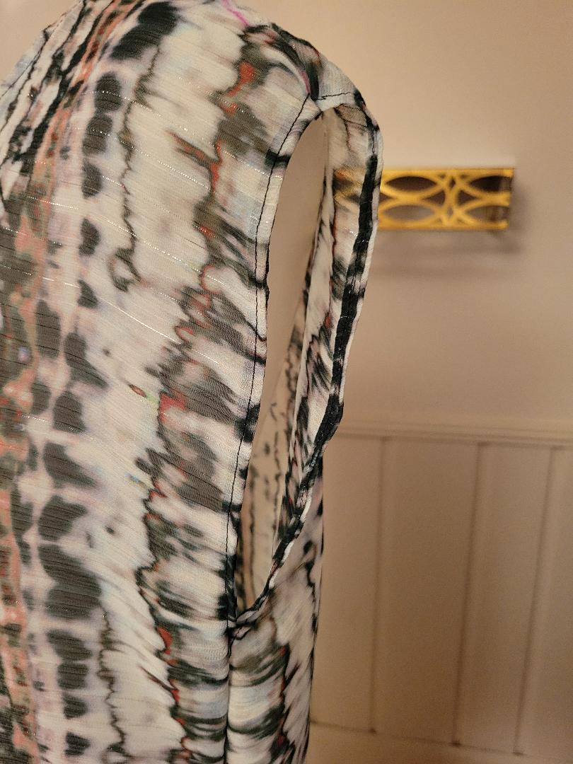 Thumbnail: Marble Top - Size Small