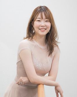 女性の写真