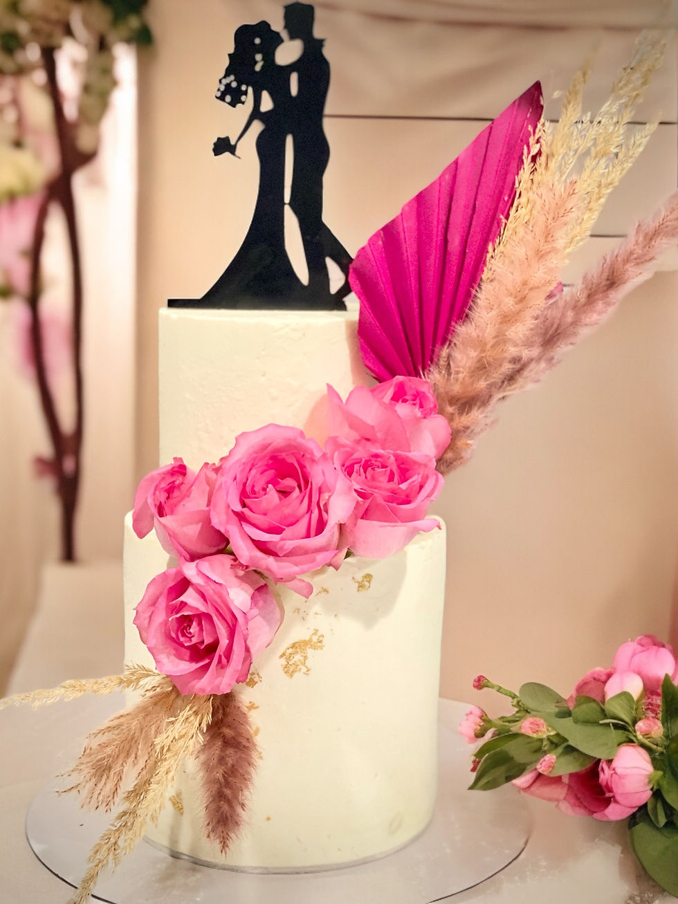 Thumbnail: Classic Wedding Buttercream Cake with Fresh Flower