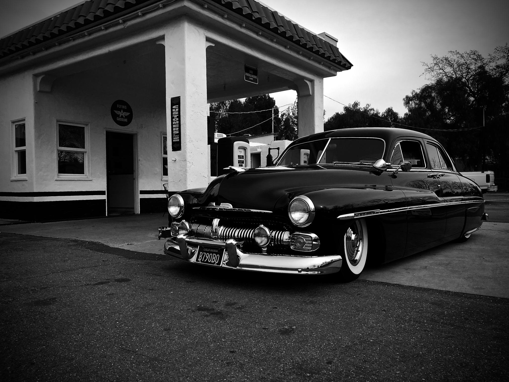 shopb&w
