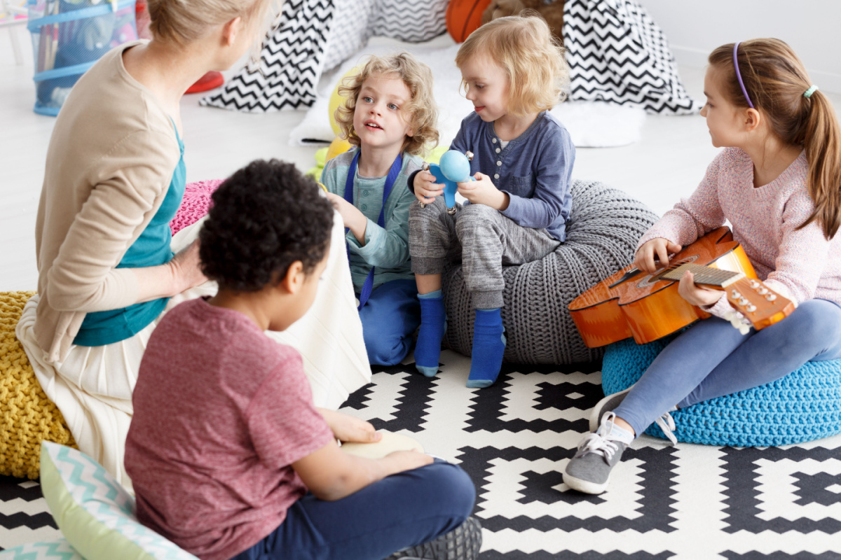5 Reasons To Enroll Your Toddler in Music Classes