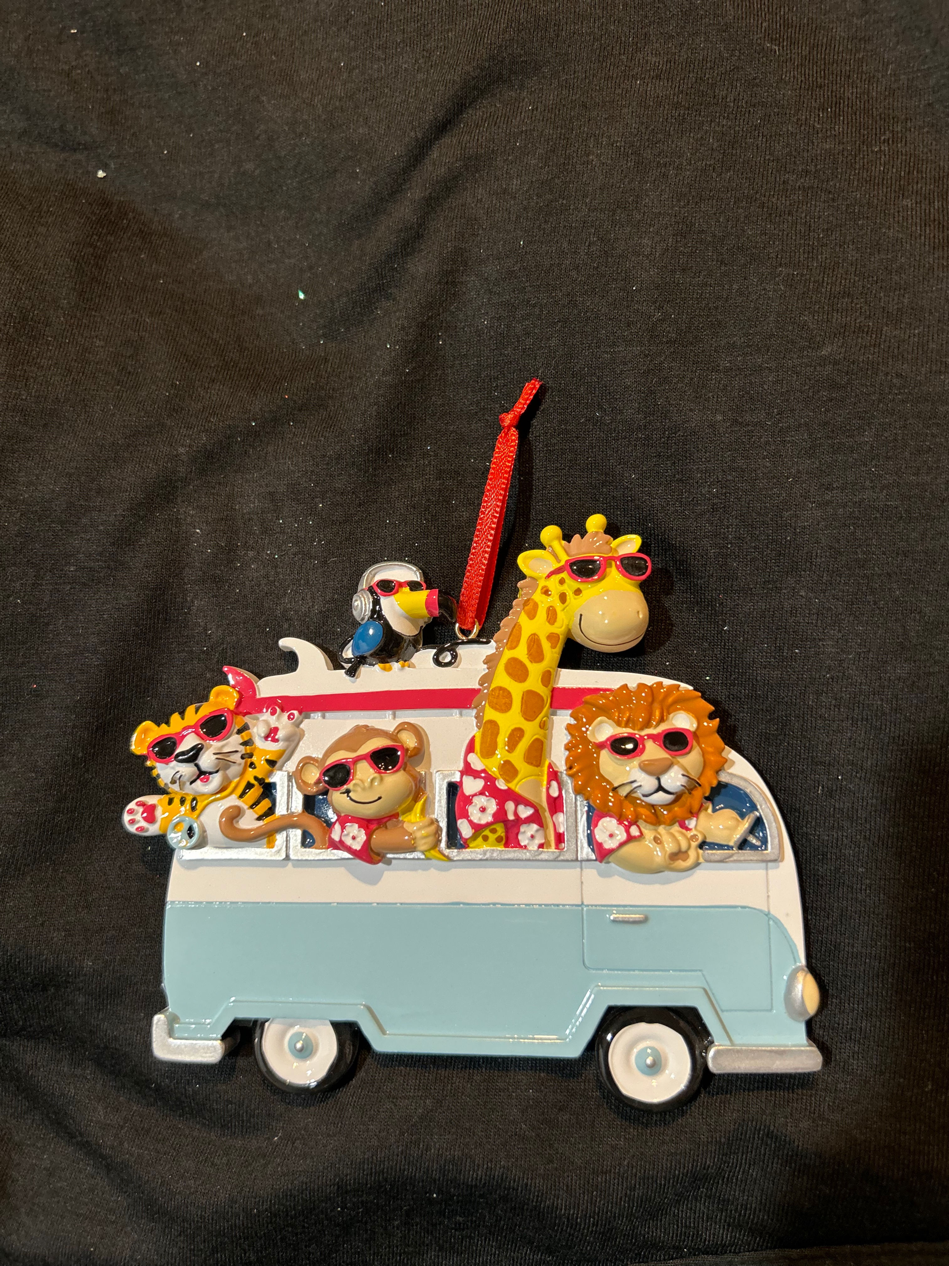 FAMILY OF 5 SAFARI ANIMALS