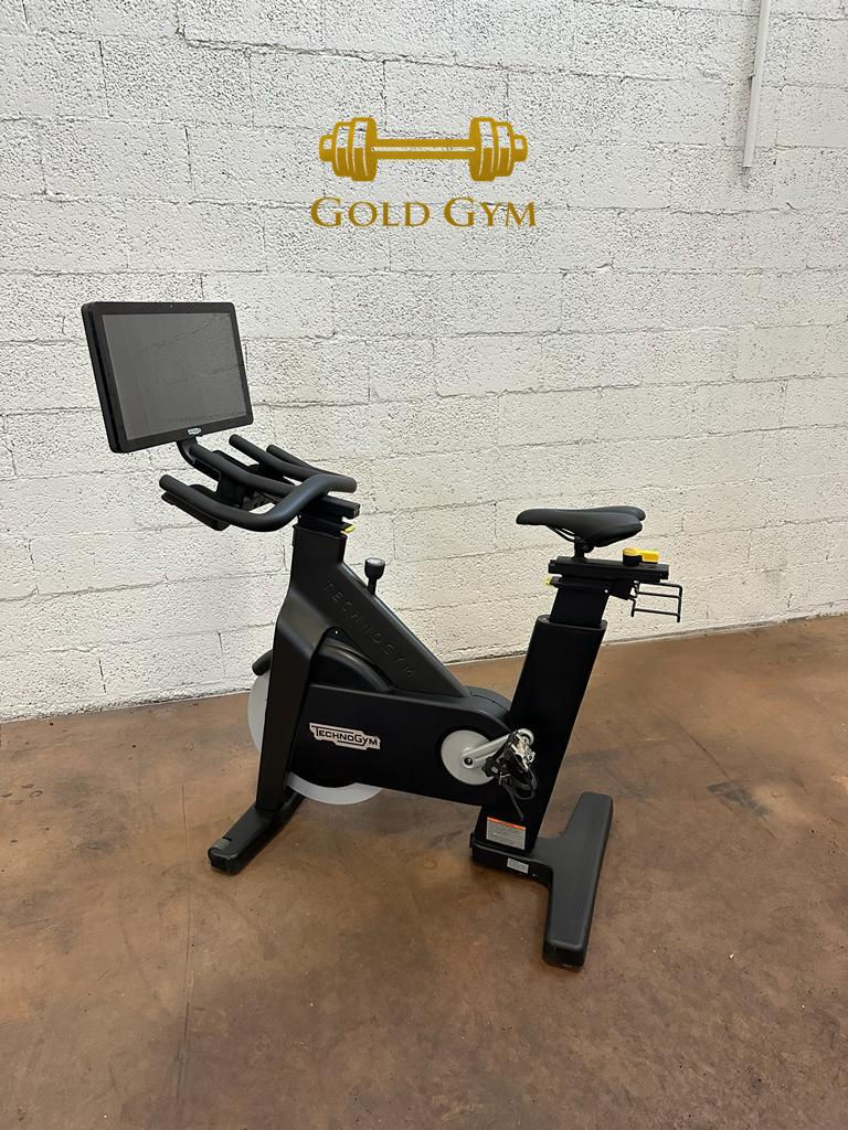 Technogym Bike Spinning Smart per allenamenti ad alta intensità, progettata per palestra e homegym, dotata tecnologia smart
