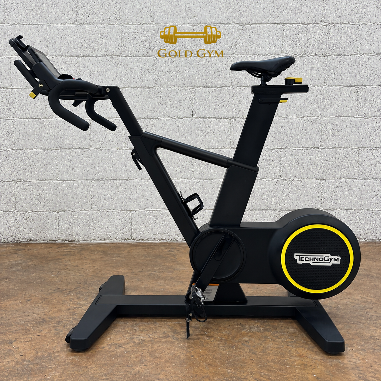 Technogym Bike Skillbike, attrezzatura per allenamento cardiovascolare, bici da spinning professionale con resistenza regolab