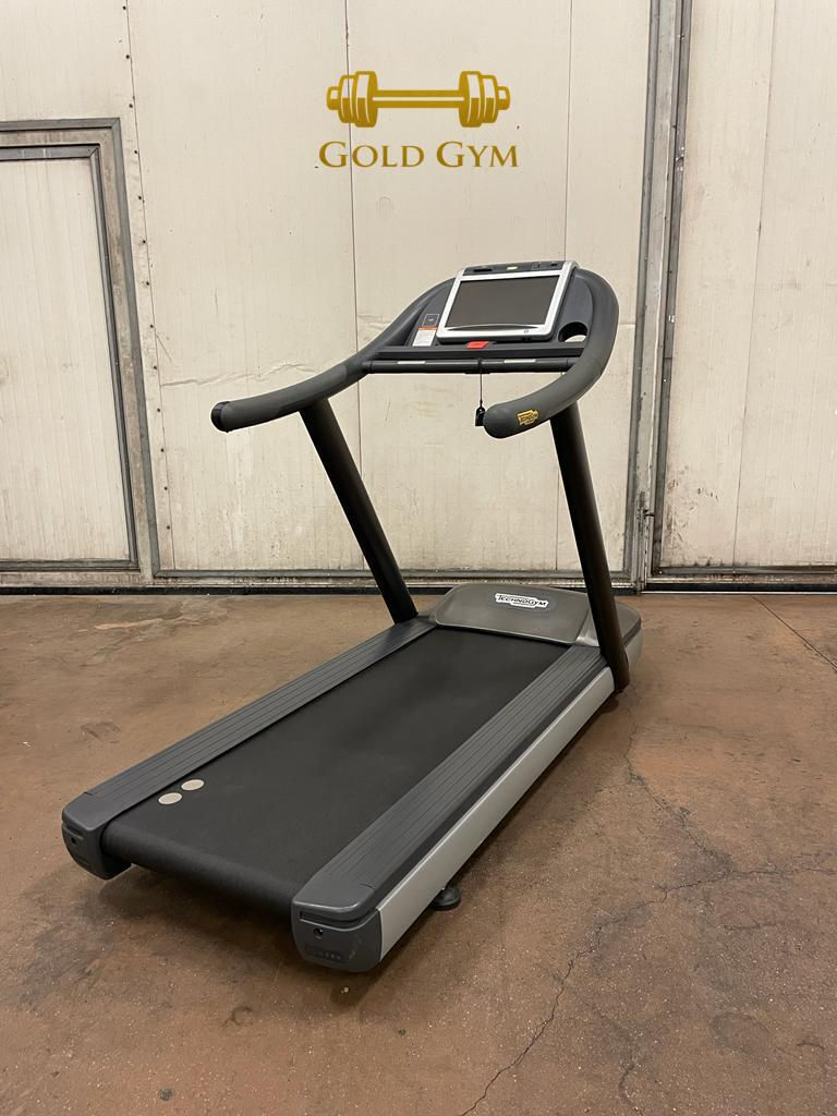 TECHNOGYM JOG NOW 700 TOUCHSCREEN TAPIS ROULANT